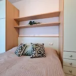 Апартаменты Cozy Flat Near Beach-beahost *