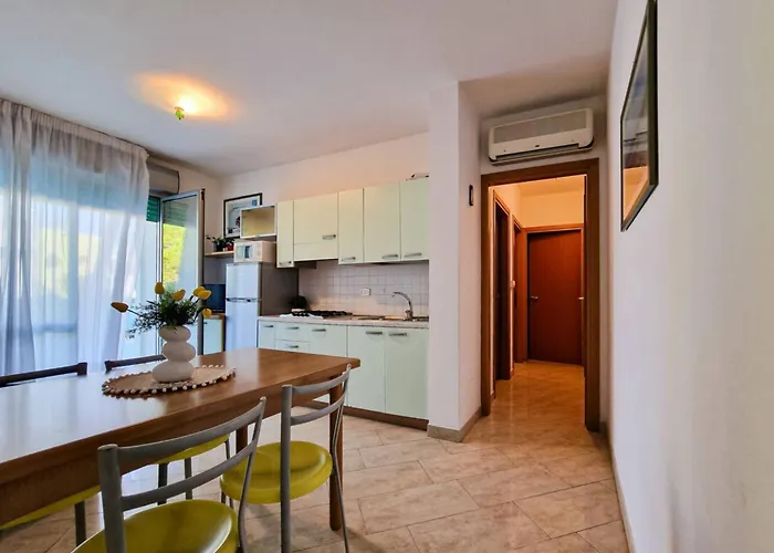 Cozy Flat Near Beach-beahost